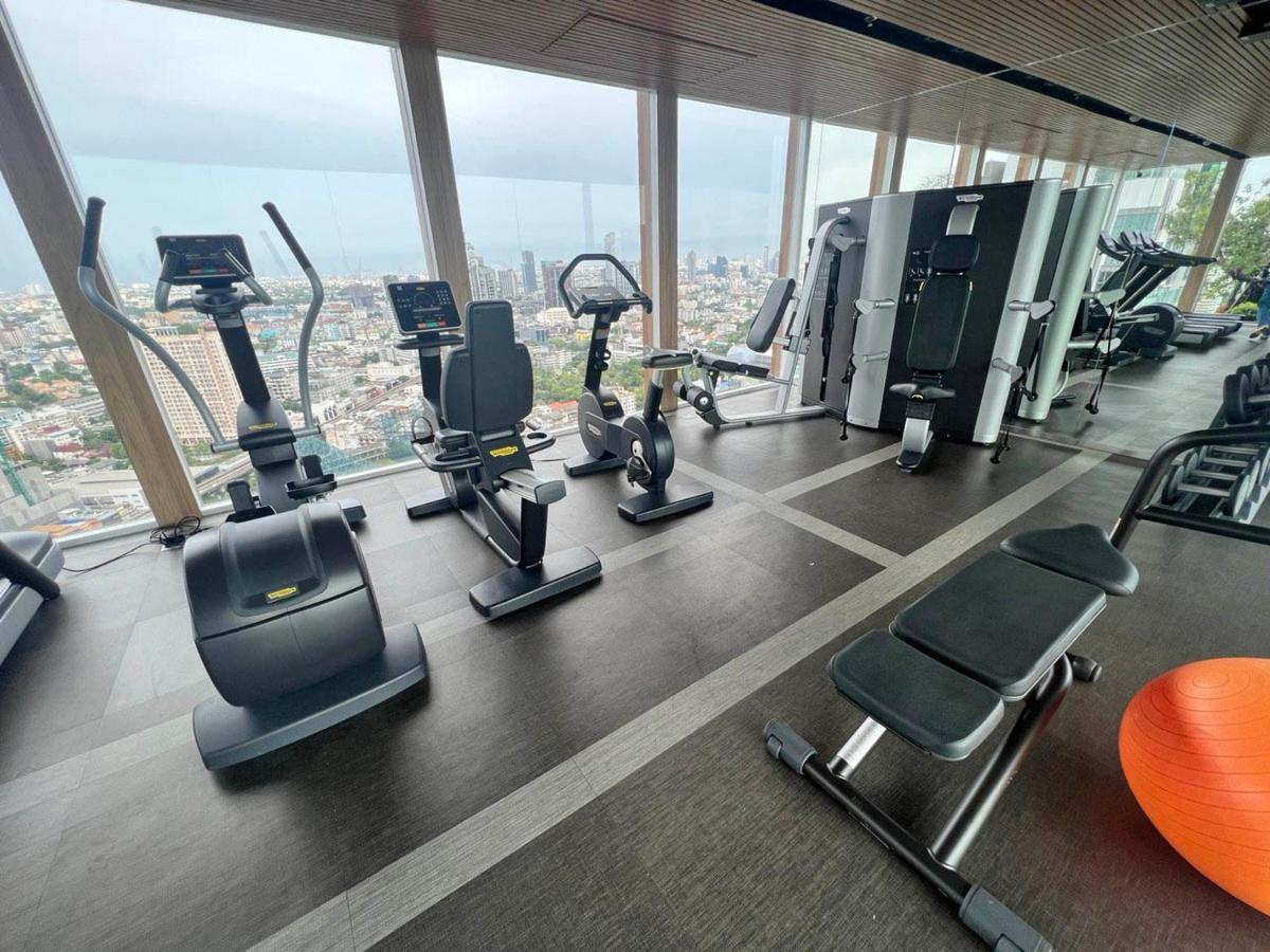 2 Bedroom Luxury Apartment 3 Min Walk From Bts Ekkamai Бангкок Екстер'єр фото